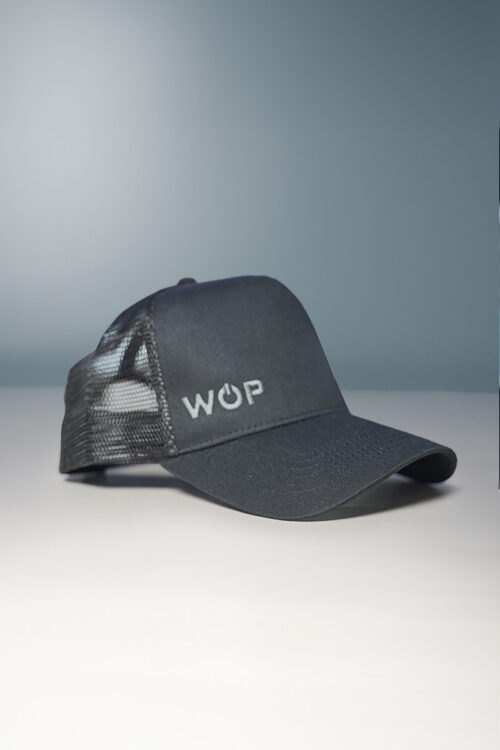 Gorra trucker WOP Negra